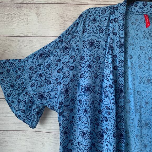 Ruby Ribbon Blue Floral Cardigan or Wrap Top Ruffle Sleeve Size Medium - Picture 4 of 13